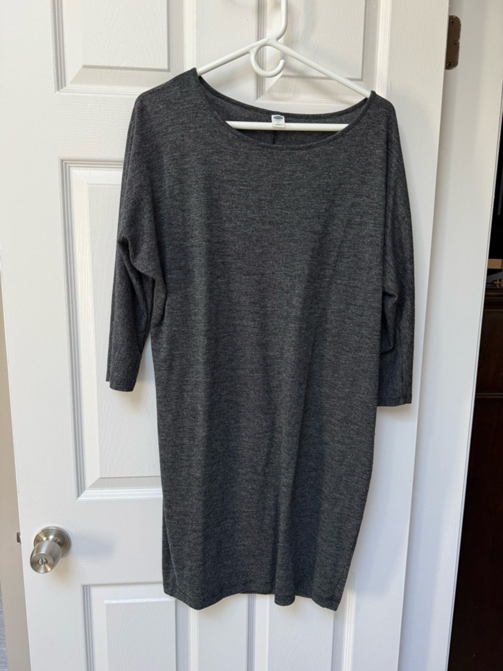 Old Navy Dark Gray Long Sleeve Knit Shift Dress